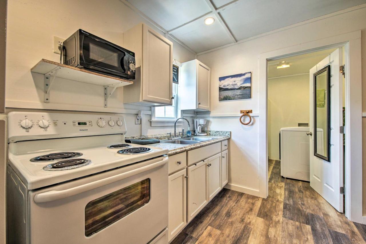 Pet-Friendly Canyon Lake Studio Fish, Boat, Relax Exterior photo